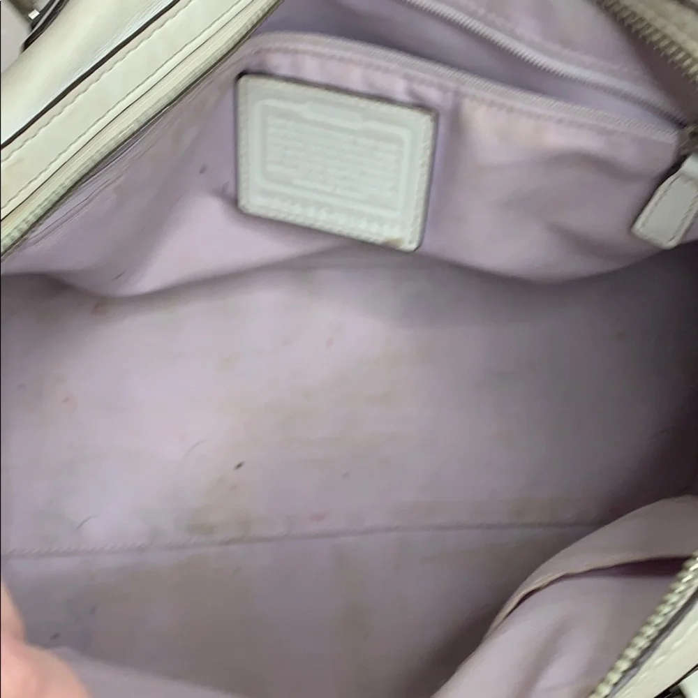 Coach Hampton -F13811 White Leather Satchel